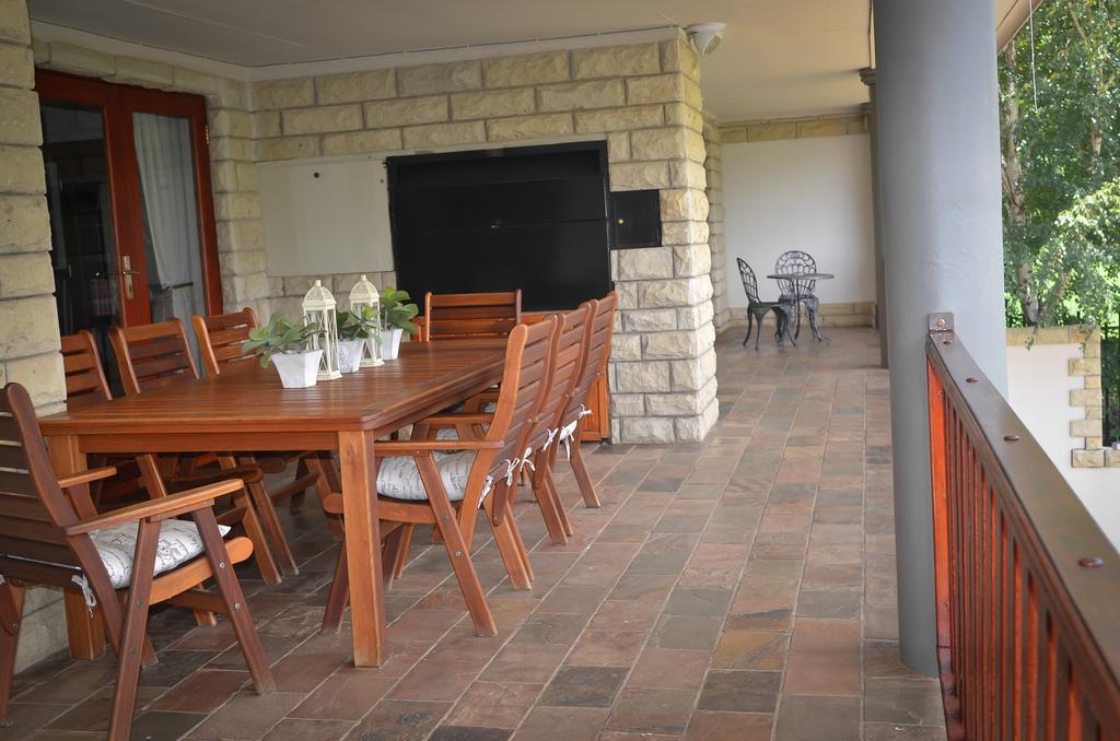 Riverwalk Bed And Breakfast Clarens Exterior foto